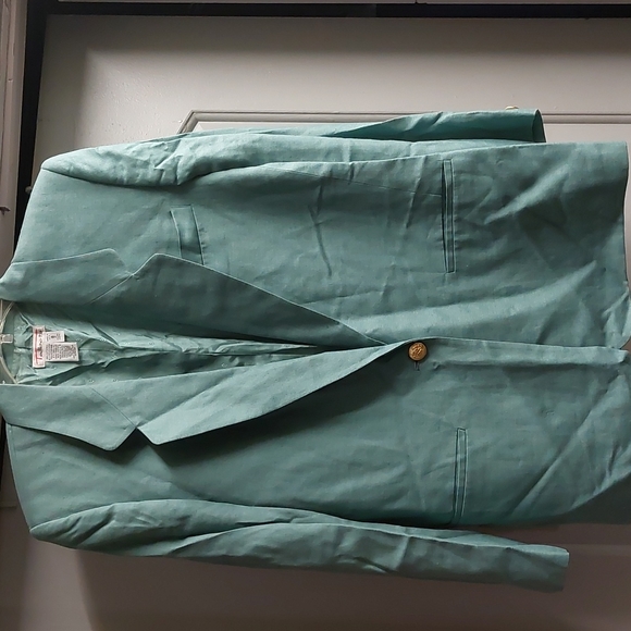 Talbots Jackets & Blazers - Talbots Linen Blazer Sz8 smoke free home